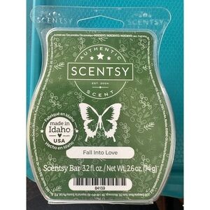 Scentsy fall into love